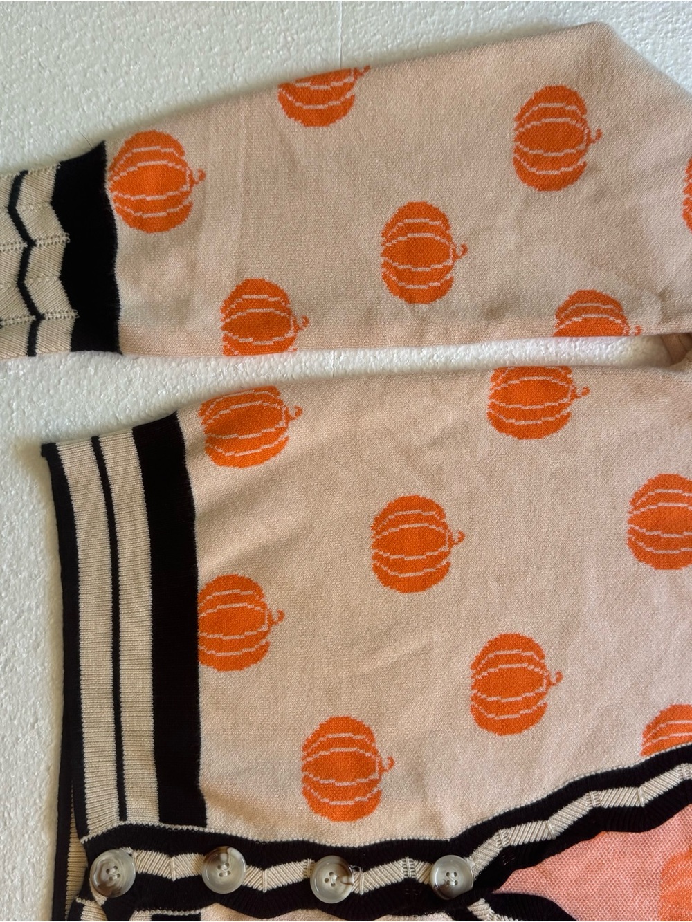 So Me Knit Pumpkin Pattern Cardigan Women's Large - Picture 5 of 7